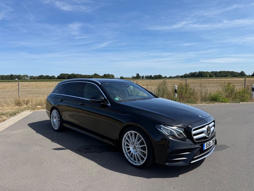 Image of Mercedes-Benz E 350