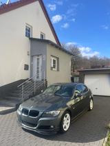 BMW 320i Edition Exclusive Edition Exclusive - BMW 320: Grün