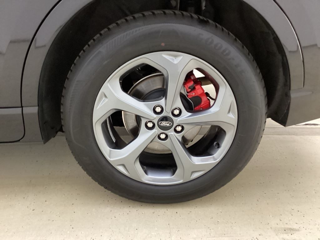 Fahrzeugabbildung Ford Kuga ST-Line X HUD AHK-klappbar Navi B&O LED