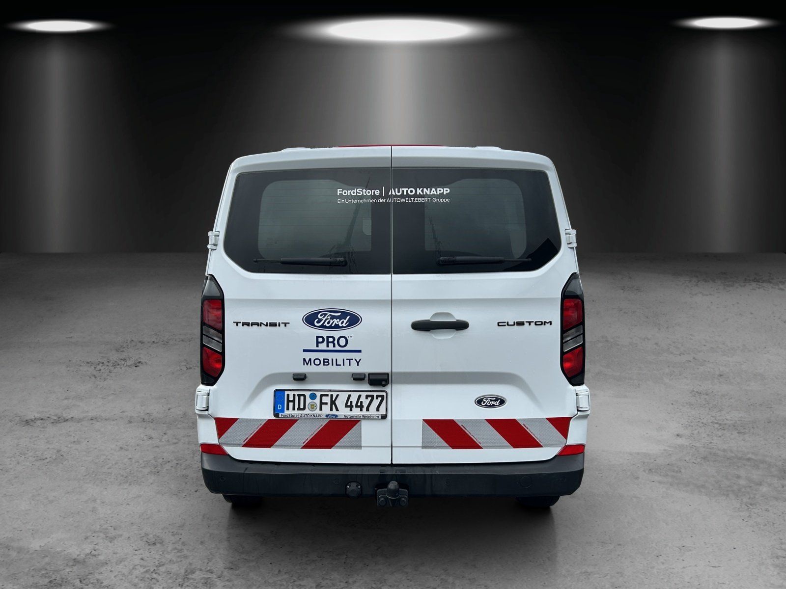 Fahrzeugabbildung Ford Transit Custom 320L1 AHK Klima LED GJR PDC