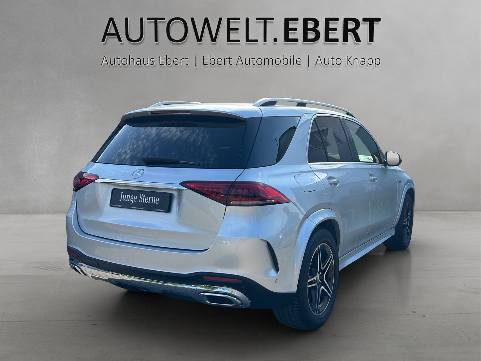 Fahrzeugabbildung Mercedes-Benz GLE350de AMG Pano DISTRO Memo AHK MLED HUD 4xSHZ