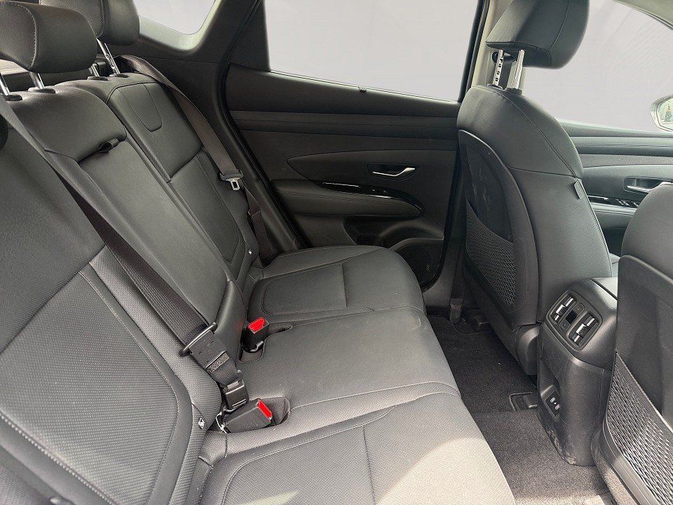 Fahrzeugabbildung Hyundai TUCSON Plug-in AWD Prime Assi Digital