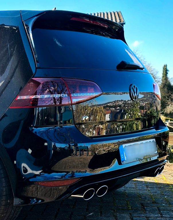 Image of Volkswagen Golf