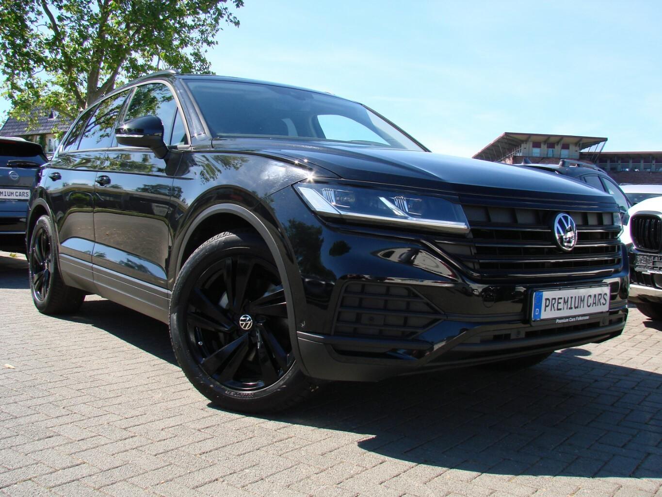 Volkswagen Touareg3.0TDi Black Style 4M ACC LED AHK Luftfe