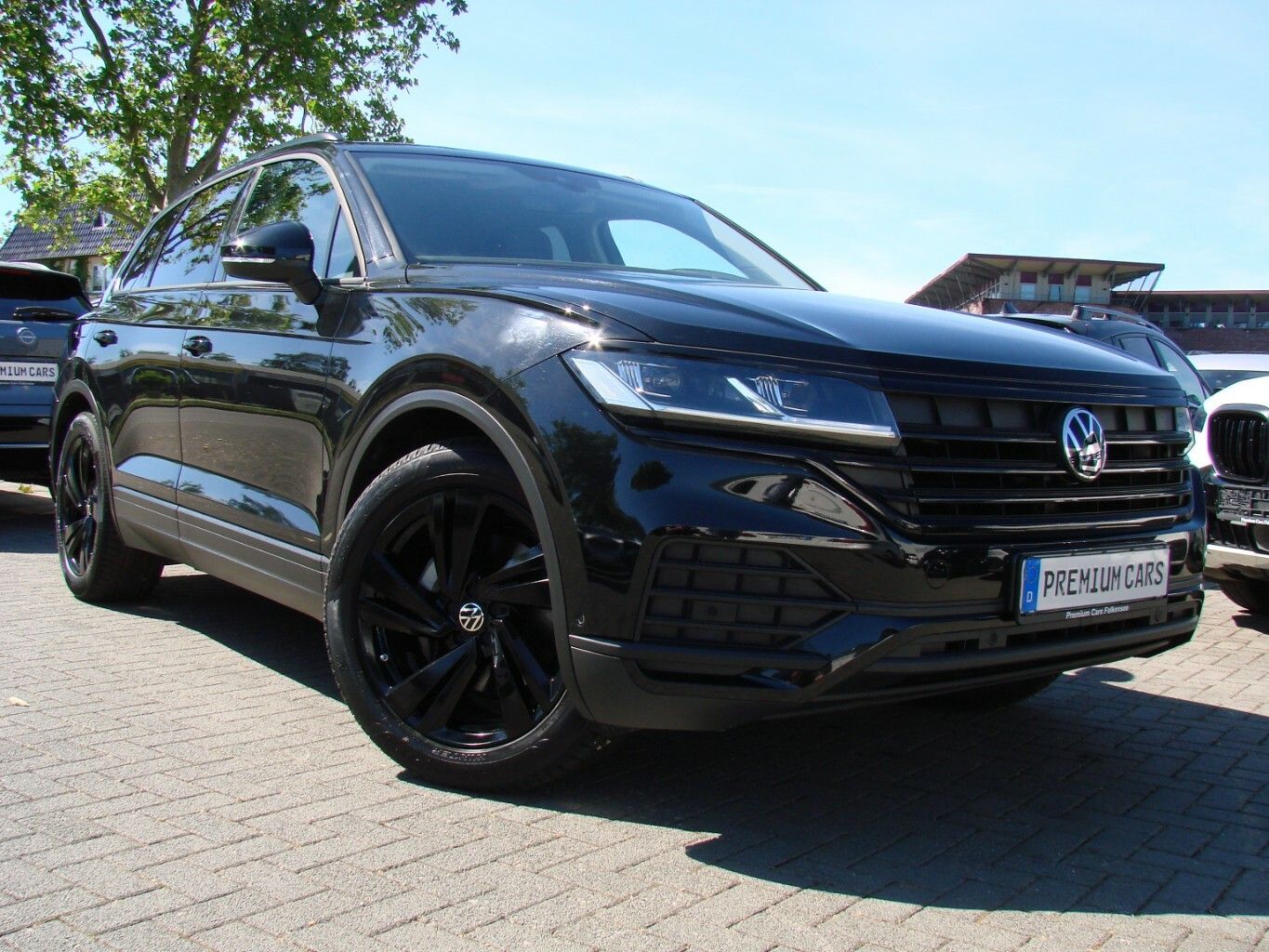 VW Touareg 3.0TDi Black Style 4M ACC LED AHK Luftfe