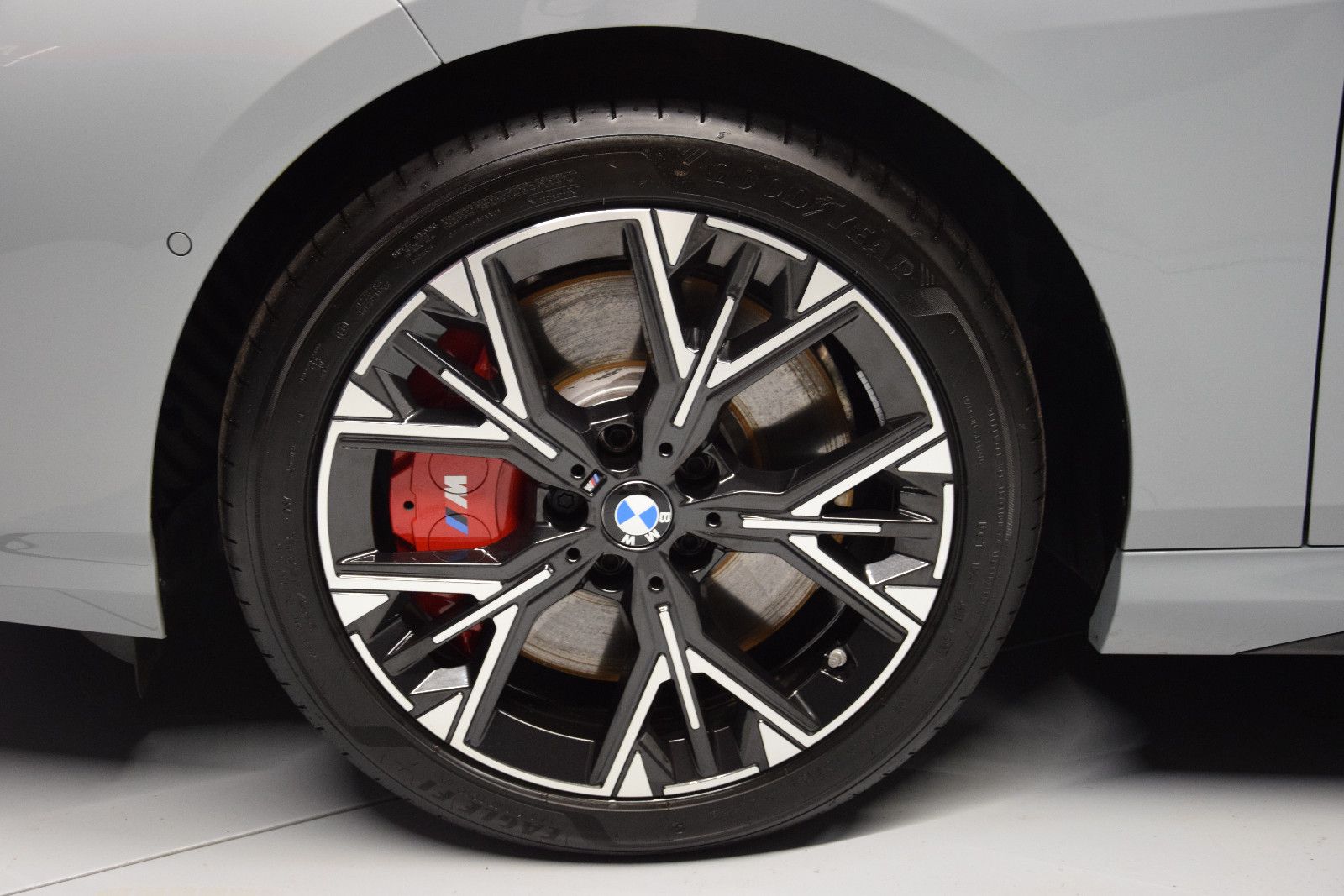 Fahrzeugabbildung BMW 220 i Gran Coupé M Sport Pano H&k Memory Schale