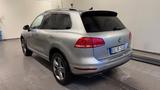 Volkswagen Touareg 3.0 V6 TDI SCR Tiptronic BMT BlueMot... - silberne Volkswagen Touareg