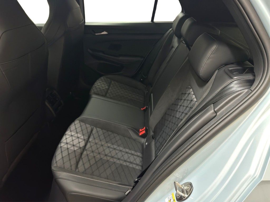 Volkswagen Golf - Bild 17