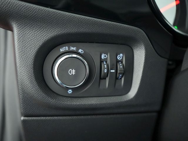 Corsa F EDITION+NAVI+RÜCKFAHRKAMERA+PARKPILOT HI