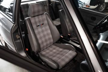 1988 BMW M3 — миниатюра 15
