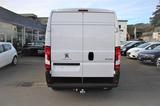 Peugeot Boxer 2.2 L2H2/AHK/Klima/Tempomat/HolzBod./3Sitz - Peugeot Boxer aus 2022