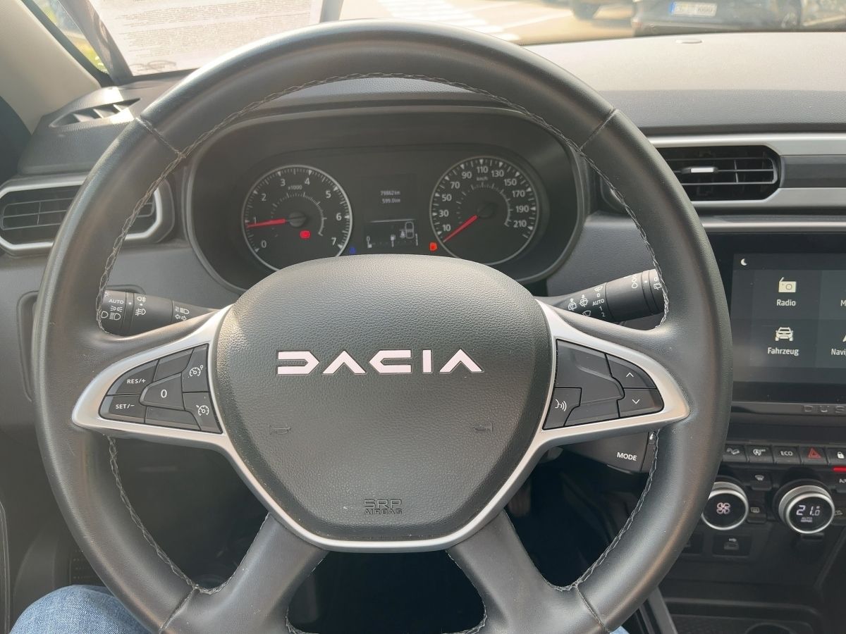 Fahrzeugabbildung Dacia Duster Journey Blue dCi 115 4x4 AHK SHZ Kamera
