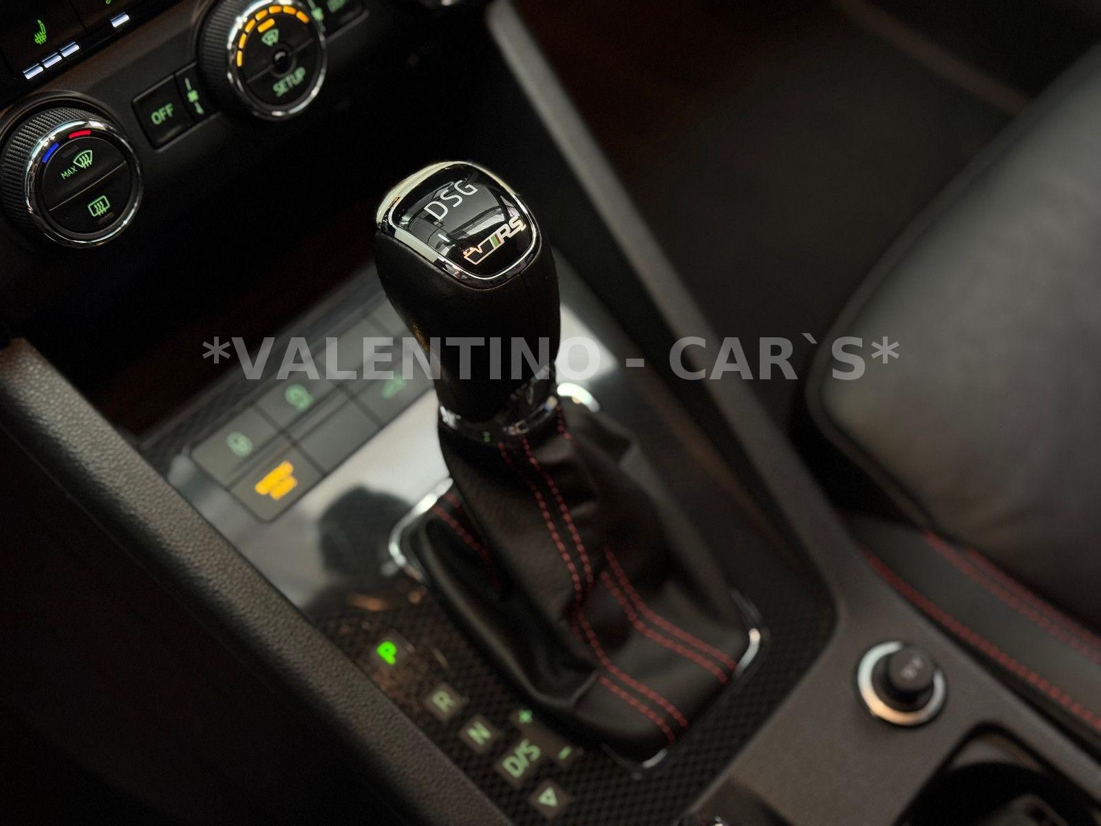 Skoda Octavia Combi RS DSG/Pano/Navi/PDC/Shz/Canton