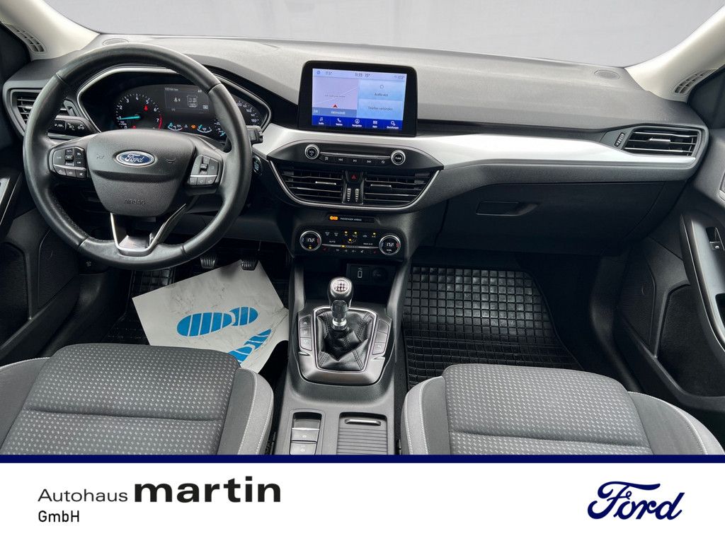Fahrzeugabbildung Ford Focus 1.0 Cool&Connect SYNC PDC SHZ NAVI LED