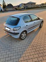 Peugeot 206 1.6 16V 109 PS 5-Türer - TÜV >... - Peugeot 206: Türer