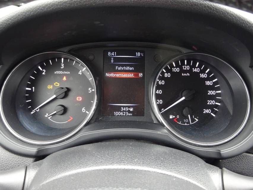 Fahrzeugabbildung Nissan Pulsar  1.5 dCi  n-tec  ALW-Reifen