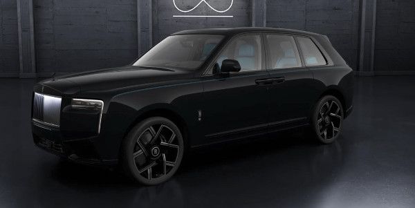 Rolls-Royce Cullinan BLACK BADGE | 2025 | 4 Seats | On Stock