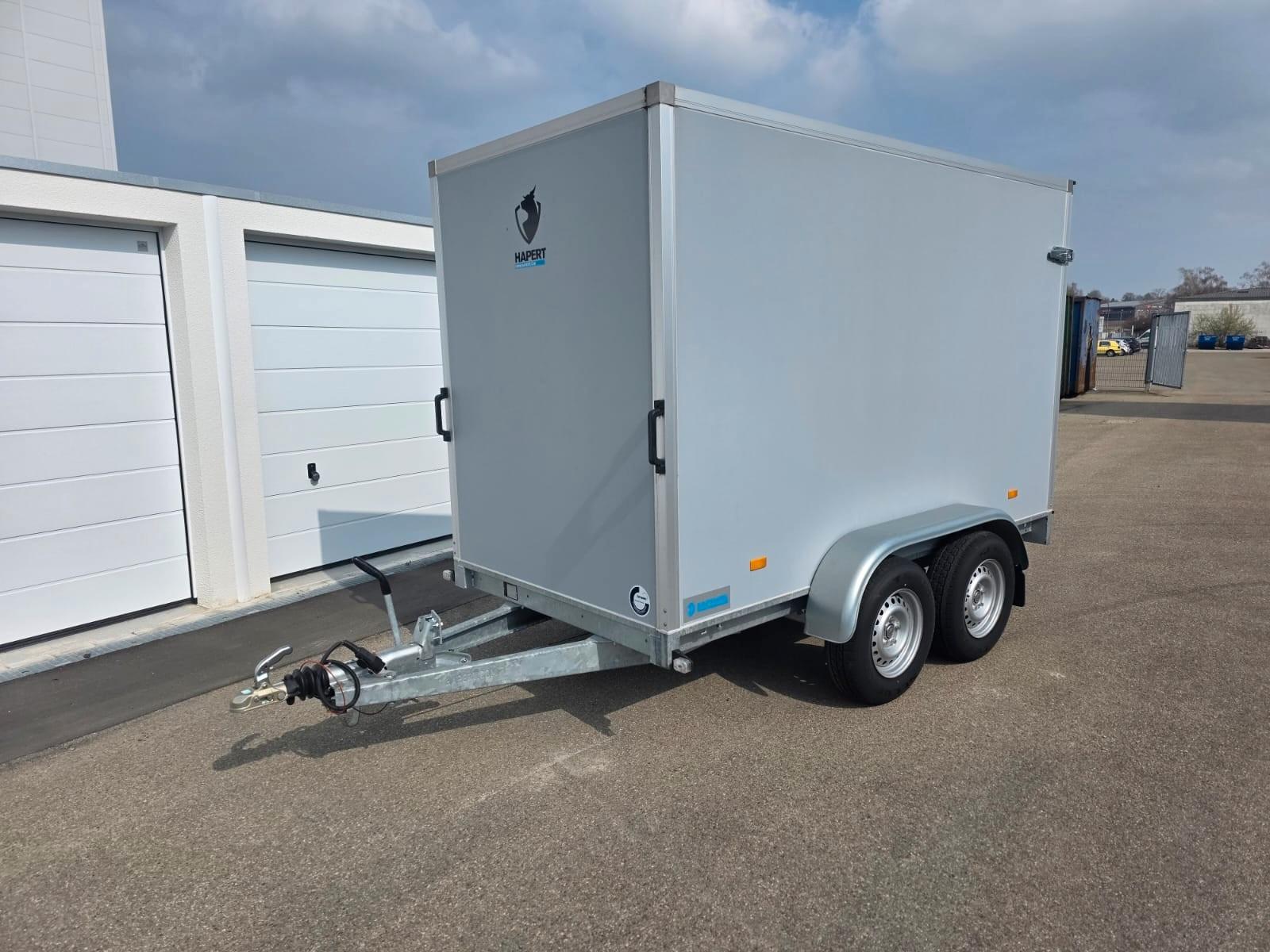 Hapert Saphire L-2 Kofferanhänger, Auffahrrampe, grau