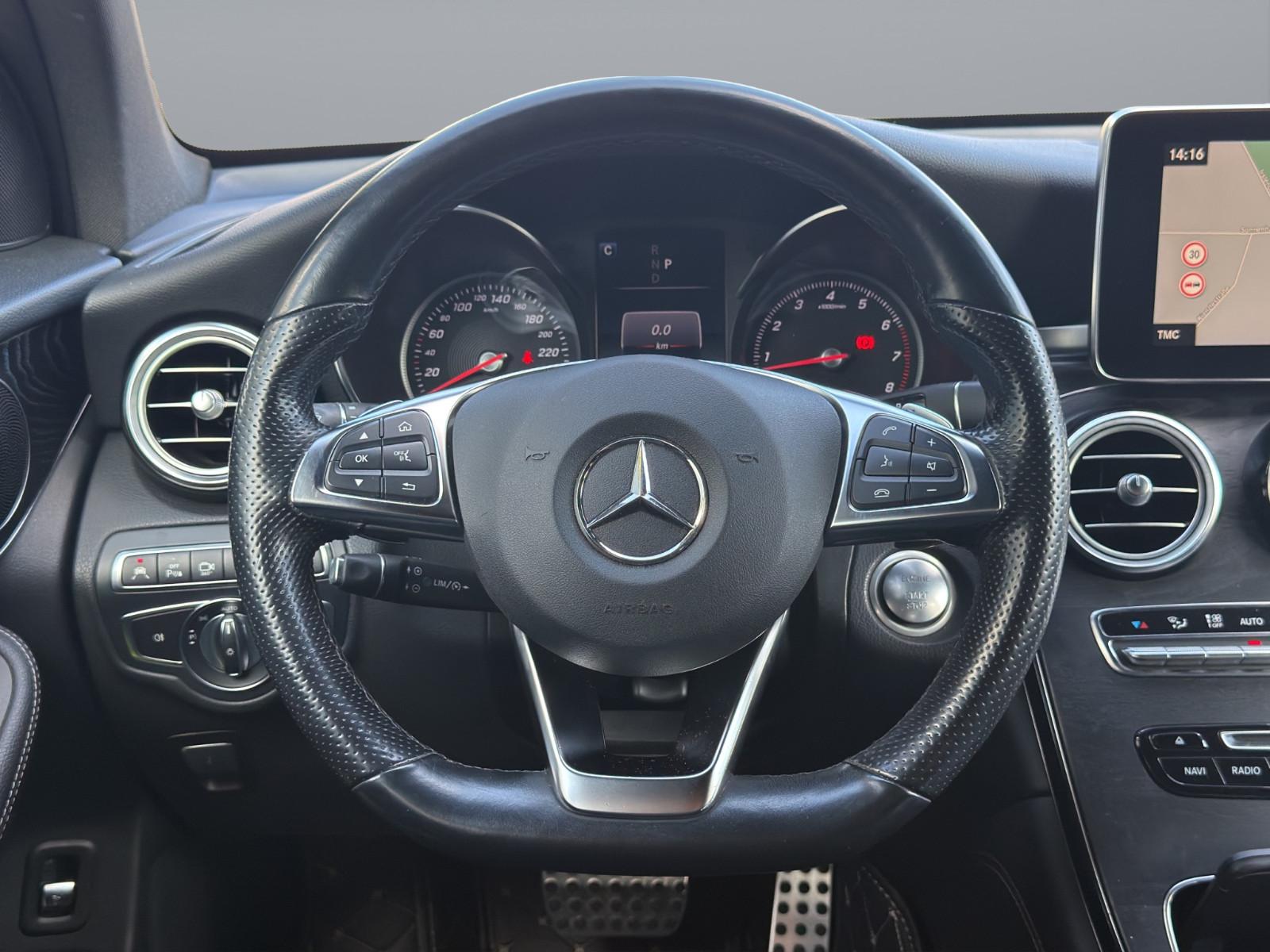 Mercedes-Benz GLC 300 Coupe 4M+AMG+LED+360°Cam+Night Paket