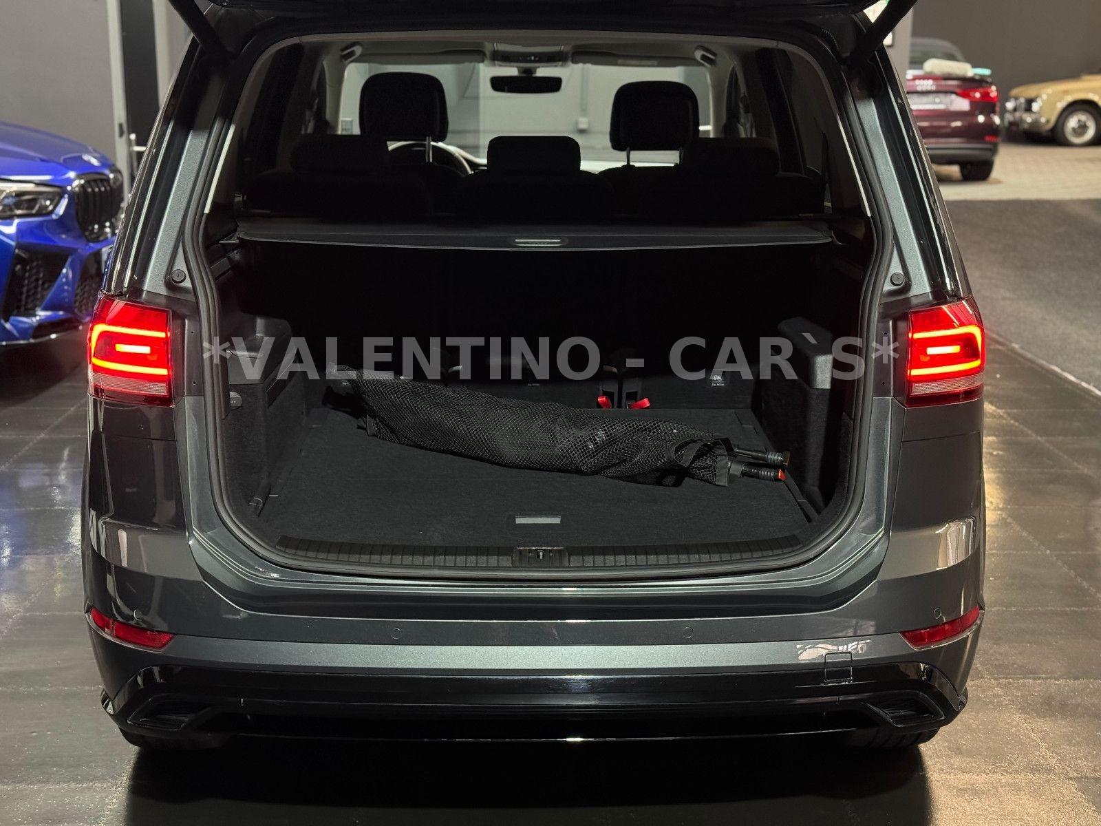 Volkswagen Touran Highline R-Line/DSG/Massage/Navi/LED/Temp