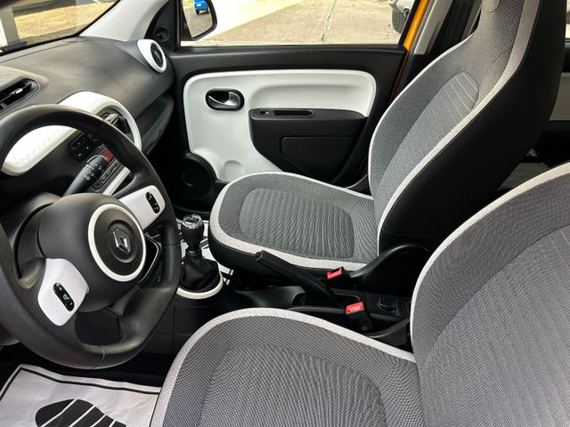 Fahrzeugabbildung Renault Twingo OpenAir+NaviZB+Klima+Allwetter+BT+LED