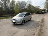 Toyota Corolla Verso 2.2 - Toyota Corolla Verso in Hamburg
