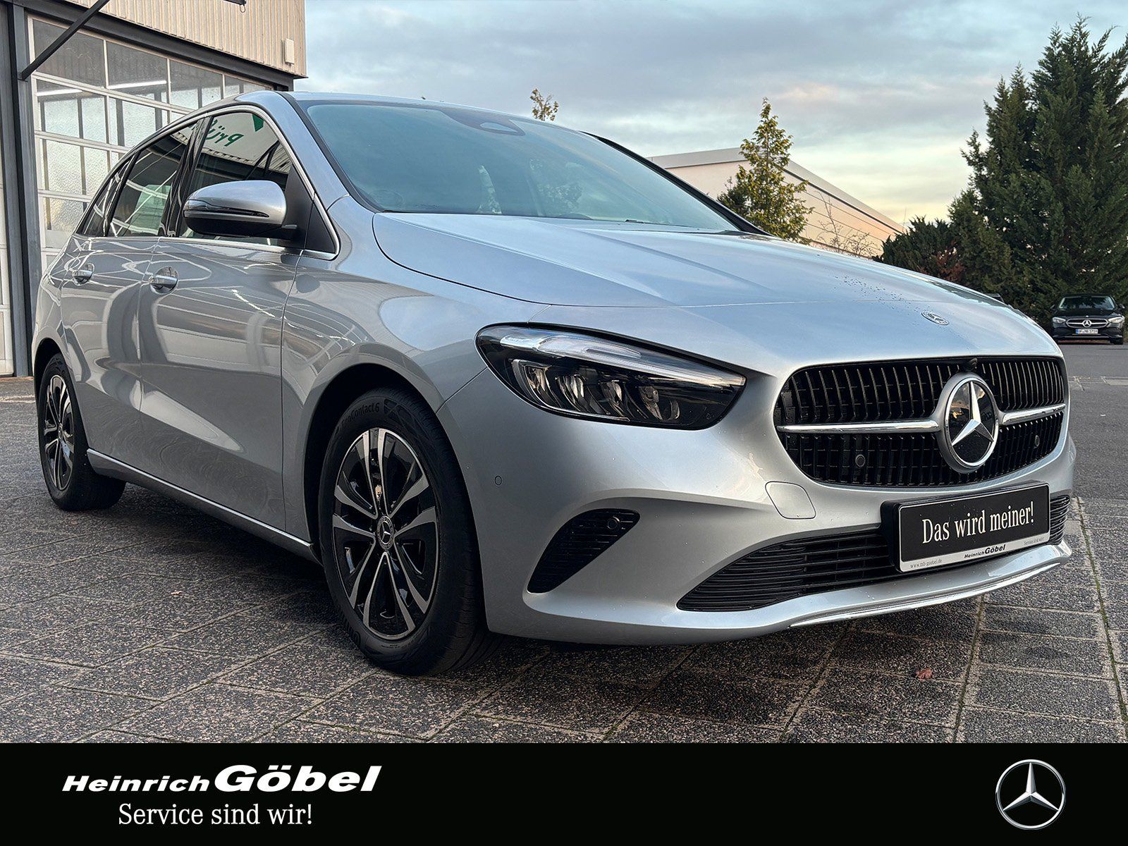 Fahrzeugabbildung Mercedes-Benz B 180 PROGRESSIVE*APPLE-CARPLAY*WINTER-PAKET*KAM