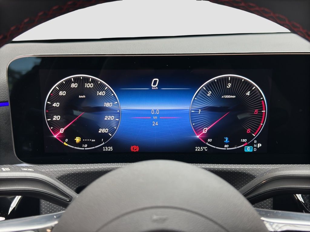 Fahrzeugabbildung Mercedes-Benz A 200 d AMG*Night*LED*SpurH*PDC*ParkAss*RFK