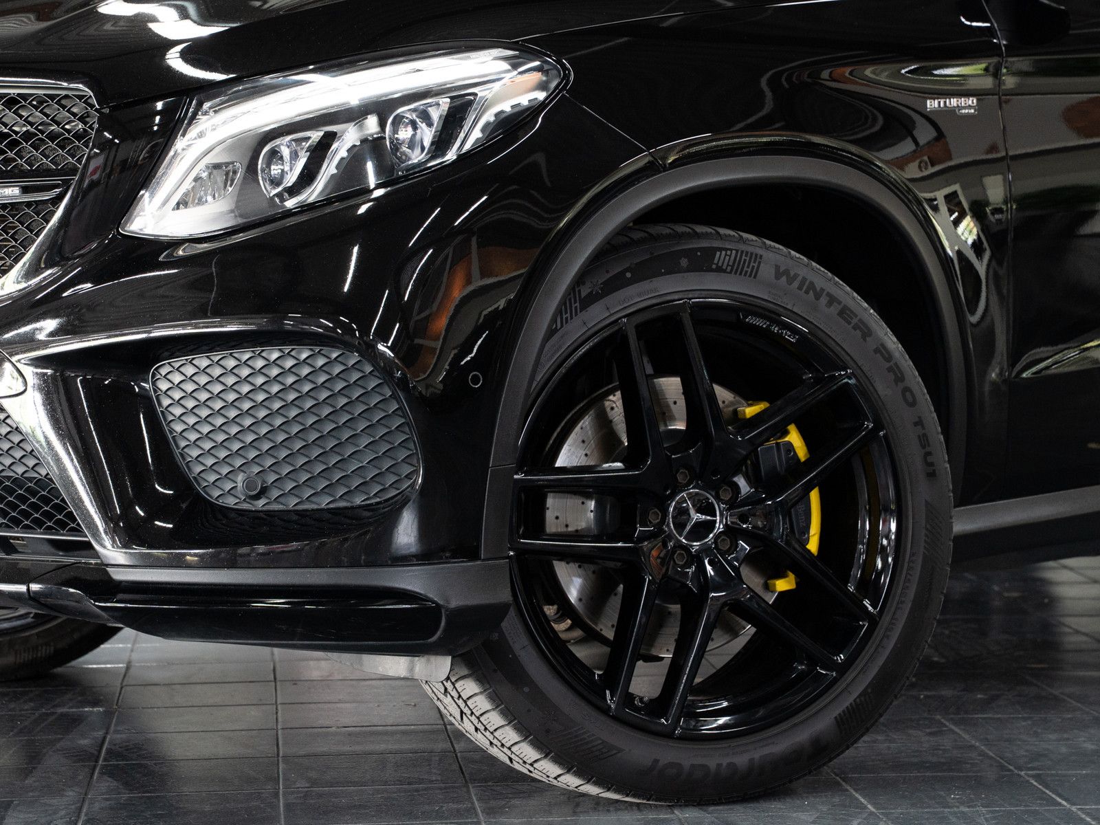 Fahrzeugabbildung Mercedes-Benz GLE 43 AMG 4Matic Coupe - Pano|360°|Airmatic|21"