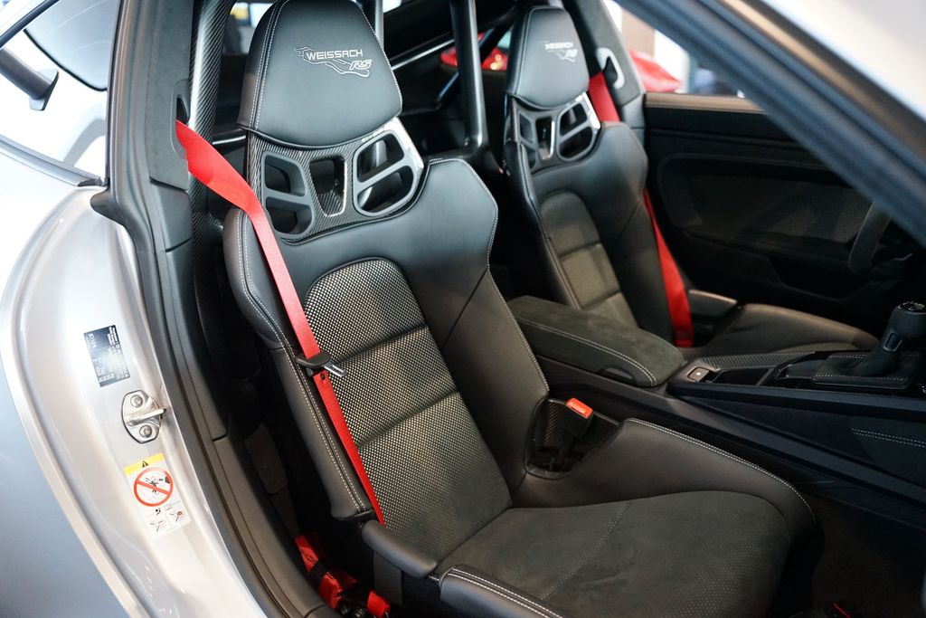 PORSCHE 992 GT3 RS | Weissach | Lift | Clubsport | PPF PORSCHE 992 GT3 RS | Weissach | Lift | Clubsport | PPF