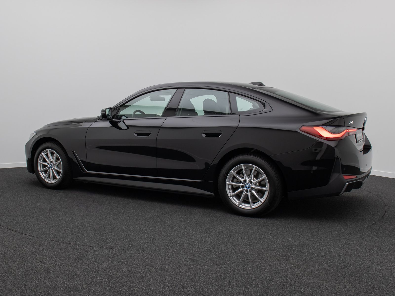 Fahrzeugabbildung BMW i4 eD40 GC Kamera Widscreen Leder Sportsitz DAB
