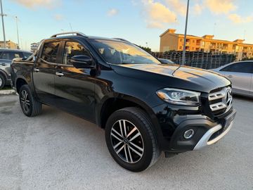 Mercedes X 250 - 2