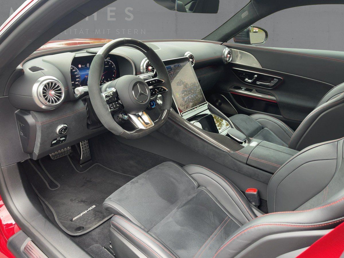 Fahrzeugabbildung Mercedes-Benz AMG GT 63 4M+ AMG/Night-II/Pano/Carbon/HuD/21''