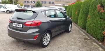 Fahrzeugabbildung Ford Fiesta Titanium