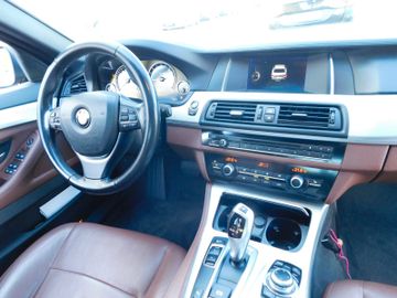 BMW 520 - 7