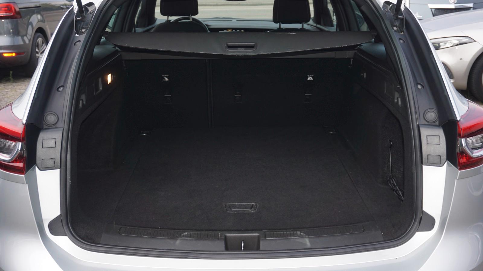 Opel Insignia B Sports Tourer Elegance*LED*ACC*PDC!!!