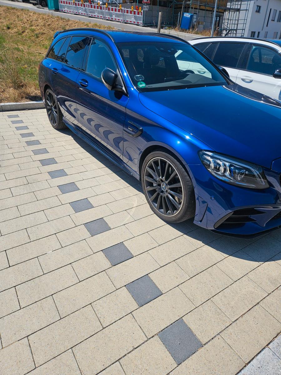 Mercedes-Benz C 43 AMG C 43 4MATIC T Autom. Standard