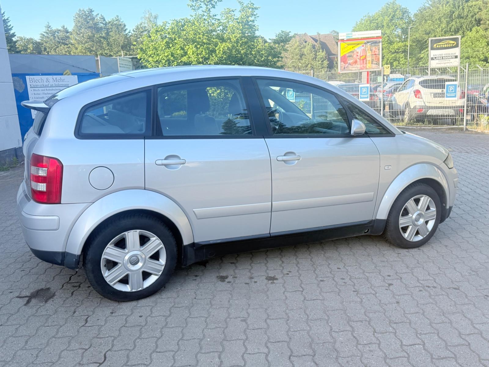 Audi A2