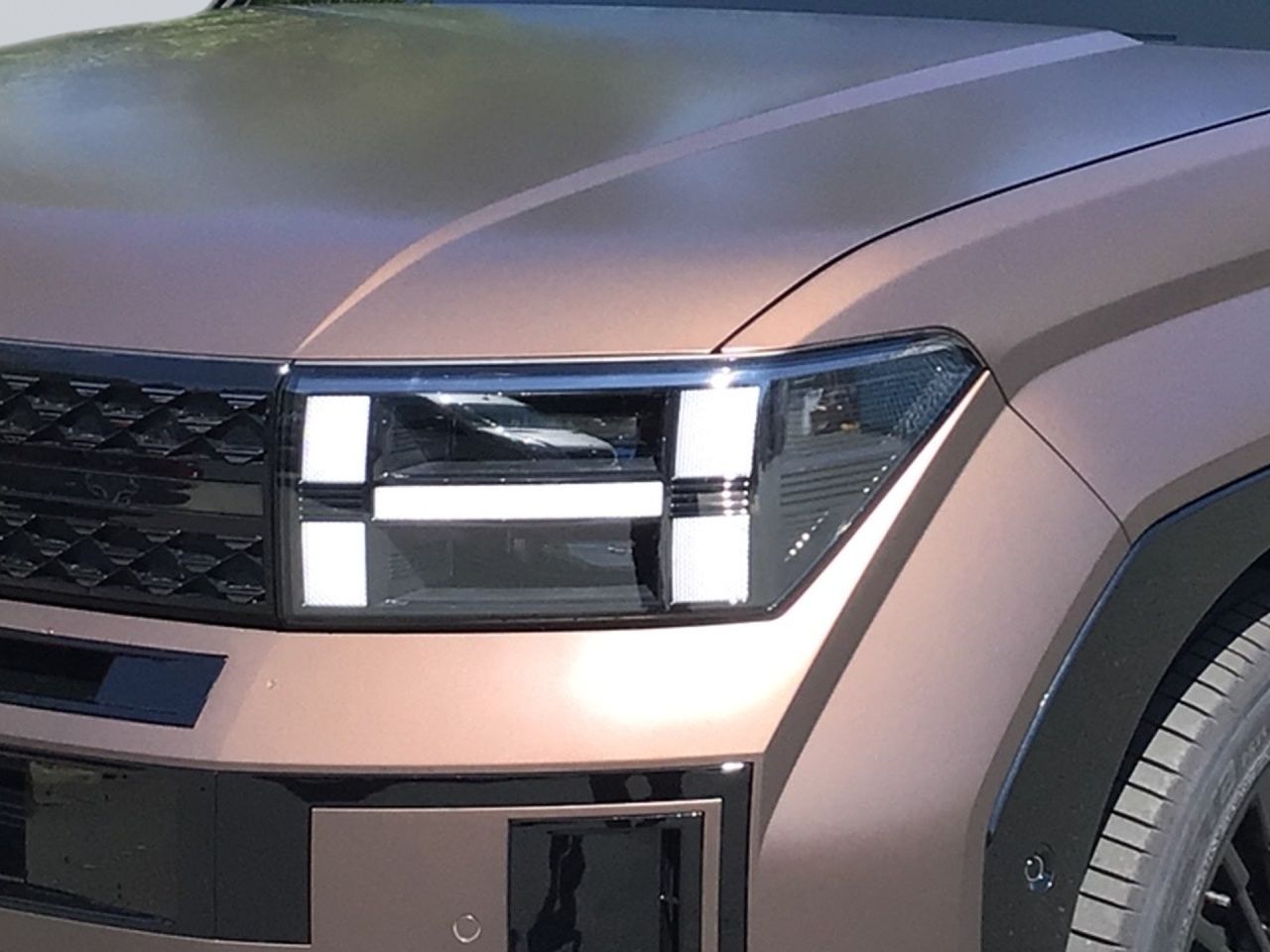 Fahrzeugabbildung Hyundai SANTA FE BLACKLINE 360 4xSHZ ACC AUT Akustikglas