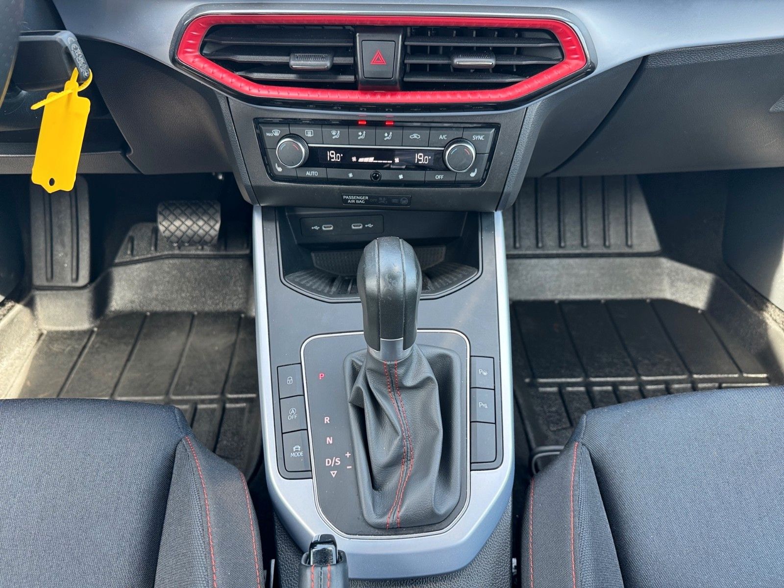 Fahrzeugabbildung SEAT Arona FR 1.5 TSI