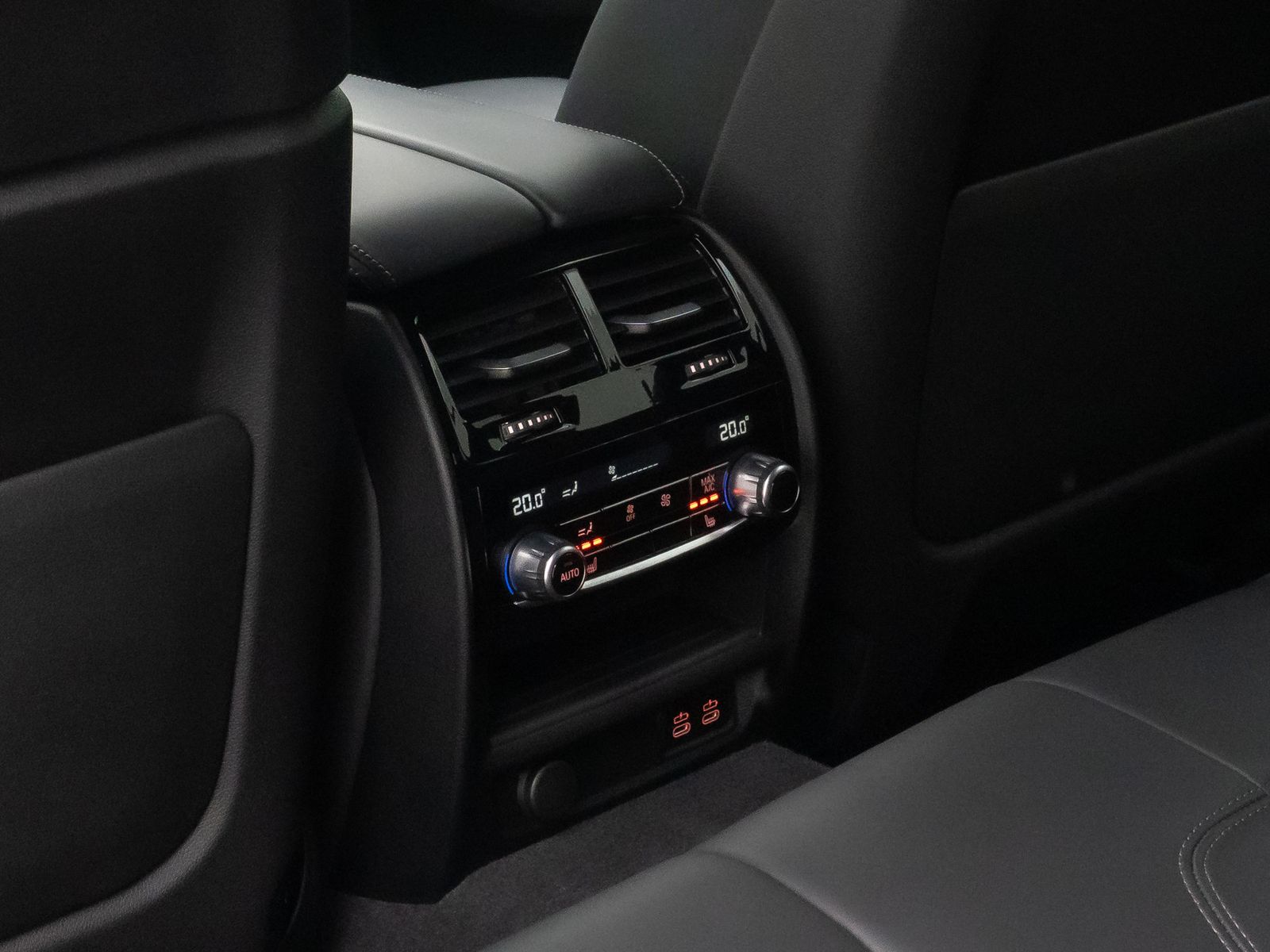 Fahrzeugabbildung BMW 540d xD M Sport Individual HUD DAB H/K Laser