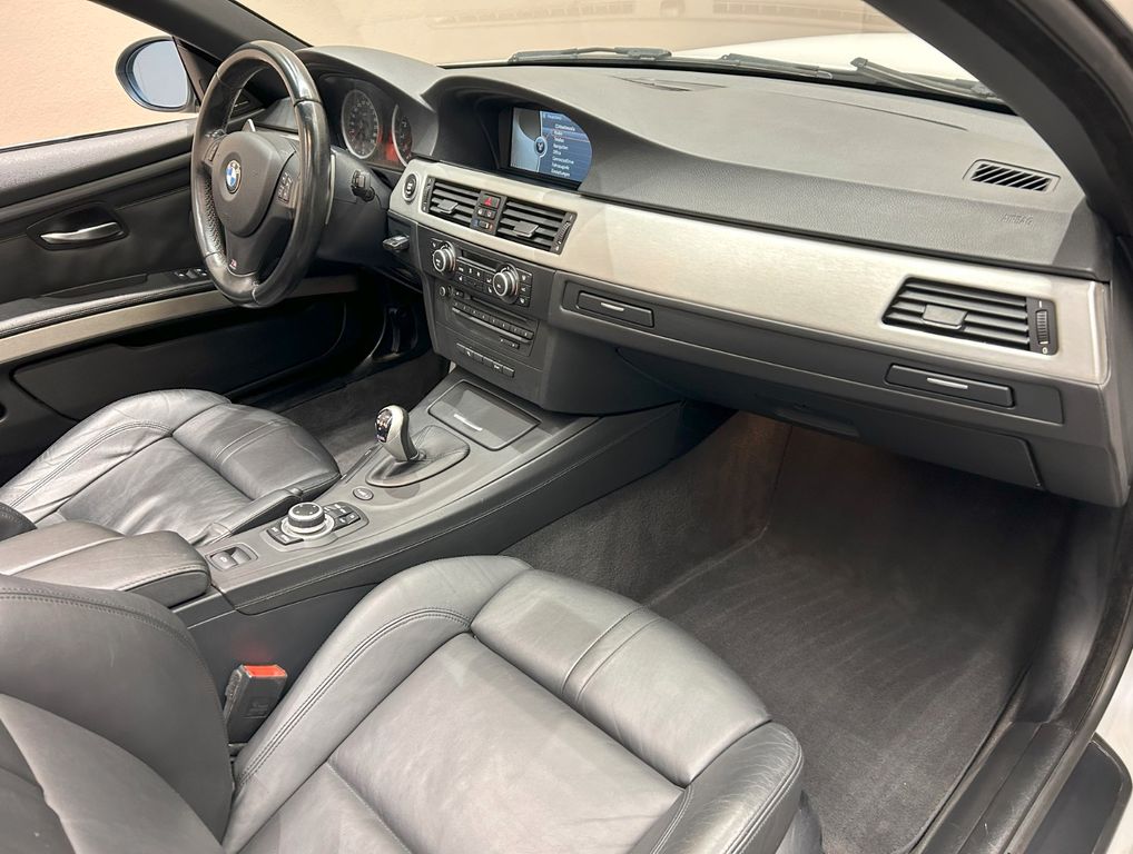 BMW M3 CABRIO*NAVI*MEMORY*H&K*AERODYNAMIK*DEUTSCH*