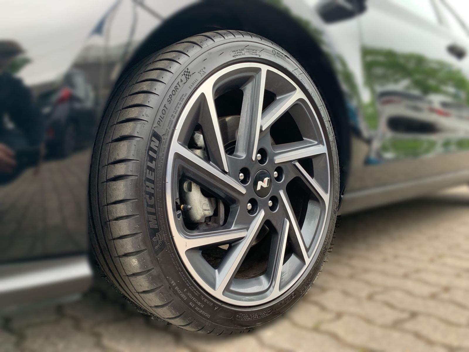 Fahrzeugabbildung Hyundai i30 Kombi 7-DCT 1.5 T-GDI N-Line Mild-Hybrid
