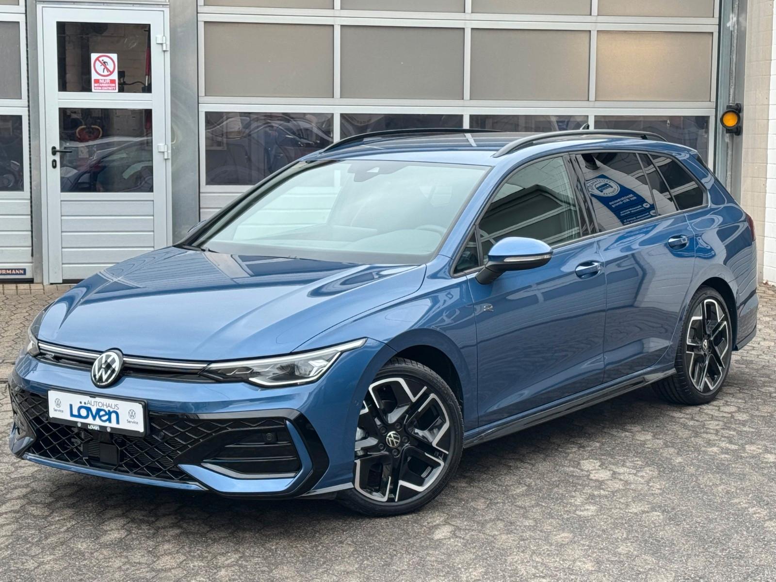 Volkswagen Golf VIII Variant 1.5 eTSI DSG R-Line|AHK|Kamera