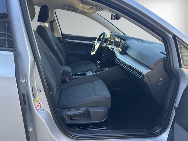 Golf VIII Variant 2.0 TDI Life LED+NAVI+ACC+SHZ+