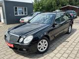 Mercedes-Benz E 200 T K Aut.*AHK*PDC*SHZ*TÜV NEU*TEMPOMAT - gebrauchte Mercedes-Benz E 200 aus dem Jahr 2007