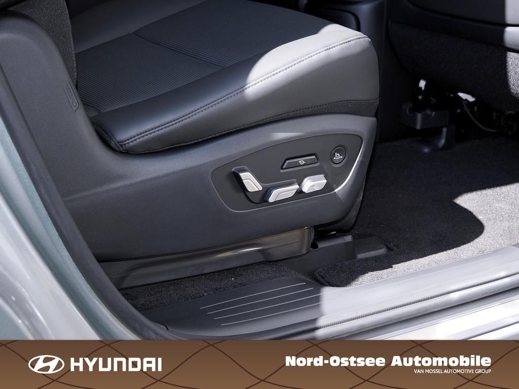 Fahrzeugabbildung Hyundai IONIQ 9 6-Sitzer UNIQ Panoramadach Relax-Paket
