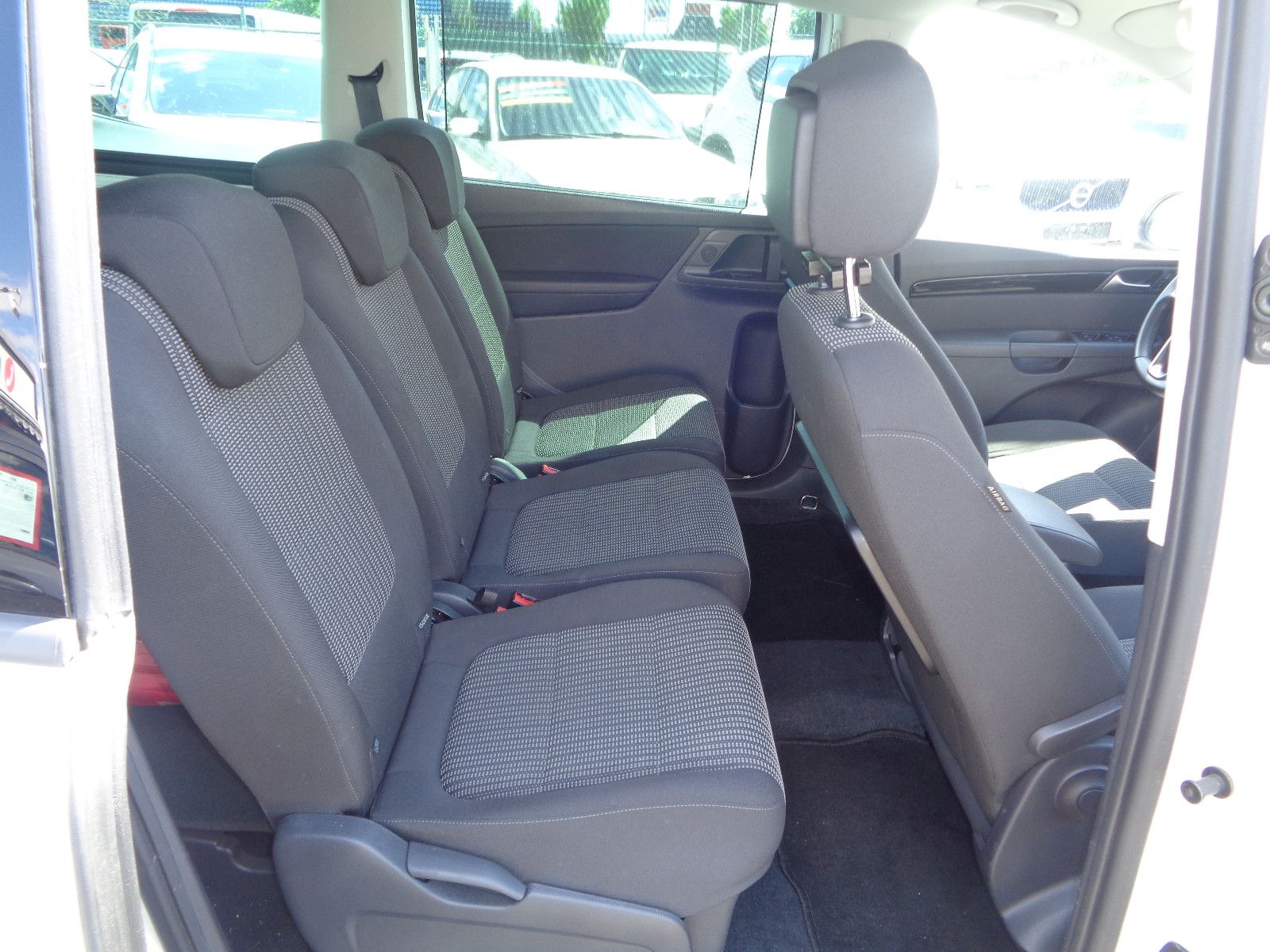 Fahrzeugabbildung SEAT Alhambra Style / KAMERA / NAVI / MWST