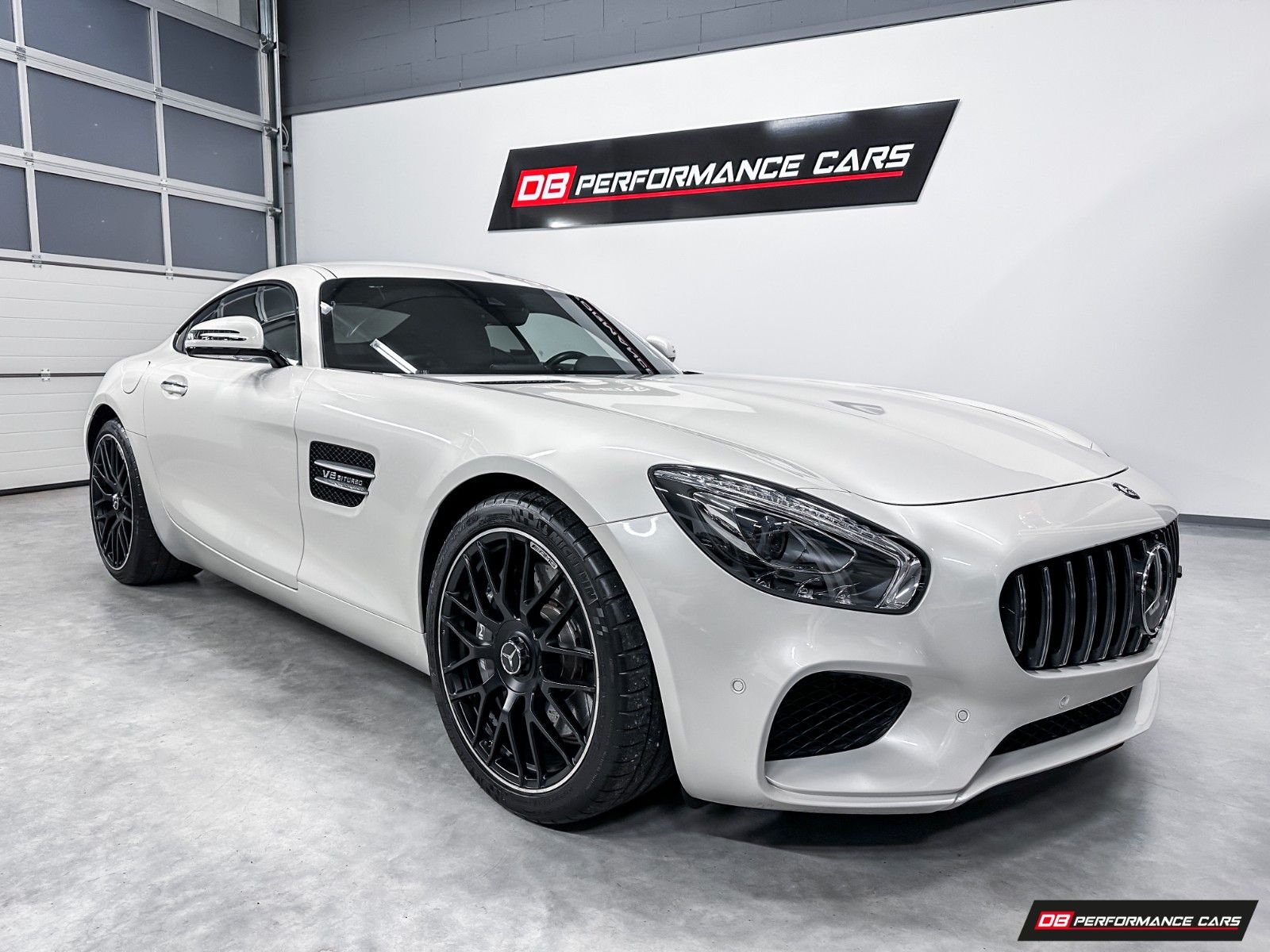 MERCEDES-BENZ AMG GT 4.0 V8 DCT