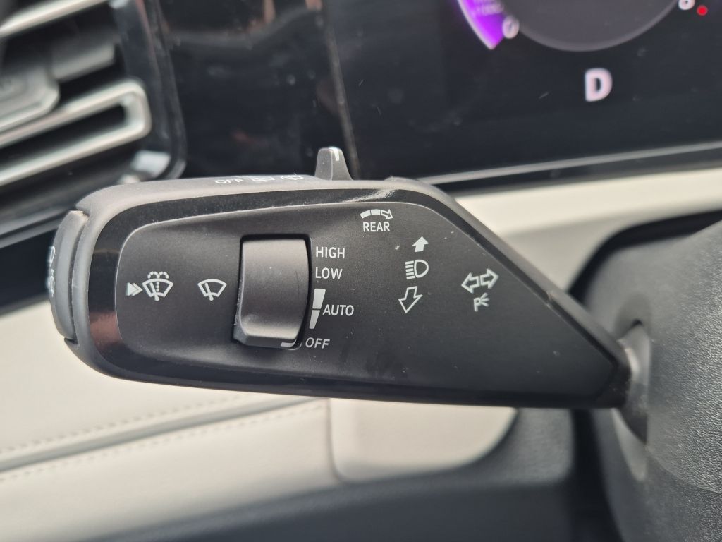 Volkswagen Tiguan 2.0 TDI SCR DSG Elegance foto 15
